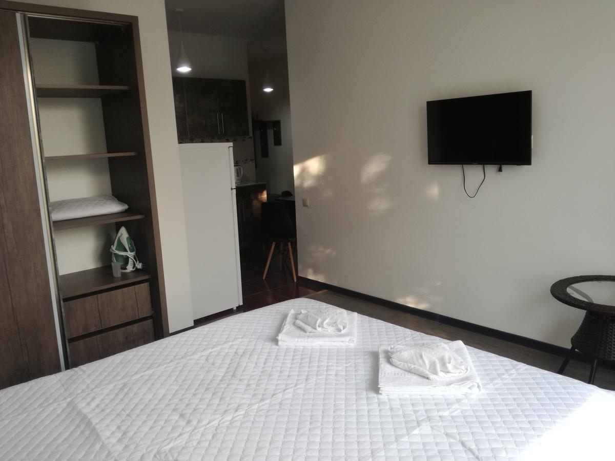 Studio Apartment With Great View Уреки Экстерьер фото
