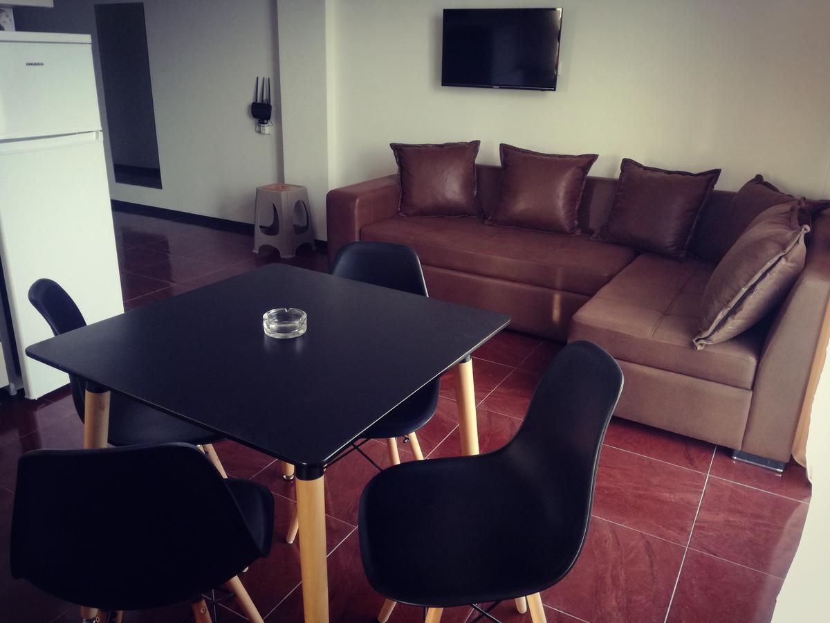 Studio Apartment With Great View Уреки Экстерьер фото