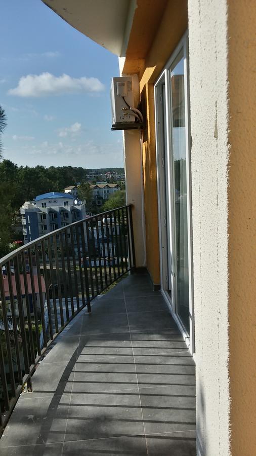 Studio Apartment With Great View Уреки Экстерьер фото